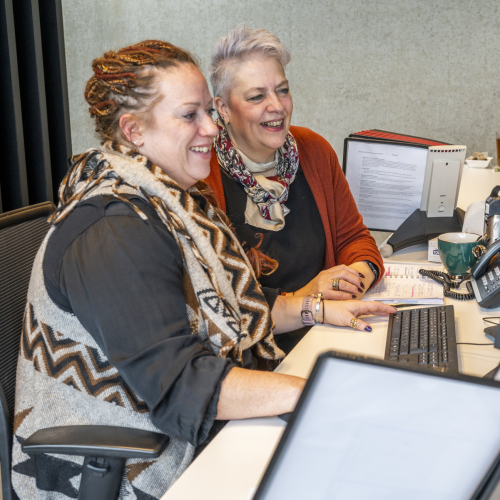 Accountmanager aan de telefoon